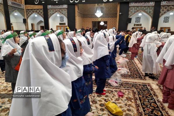 غنچه‌های رضوی و شکوفه‌های حسینی در حرم امام رضا(ع)