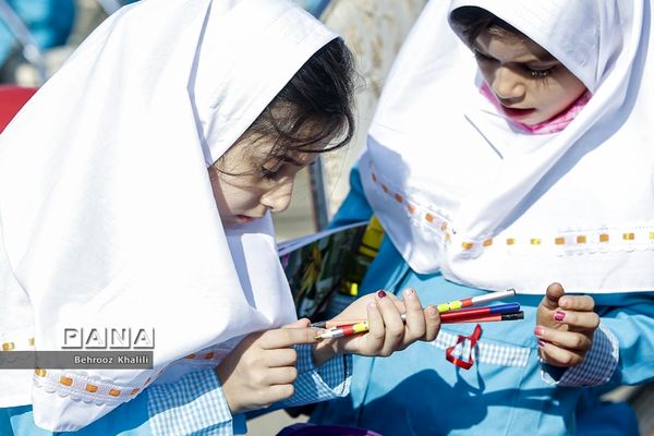 جشن شکوفه‌ها