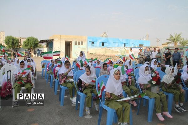 نواختن زنگ استانی شکوفه‌های حسینی در بهبهان