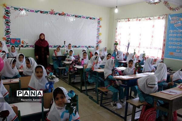 جشن حضورشکوفه‌های پایه اولی شهرستان اسلامشهر
