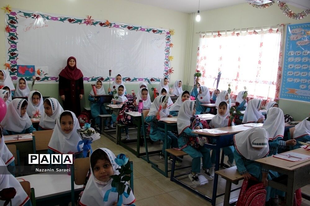 جشن حضورشکوفه‌های پایه اولی شهرستان اسلامشهر