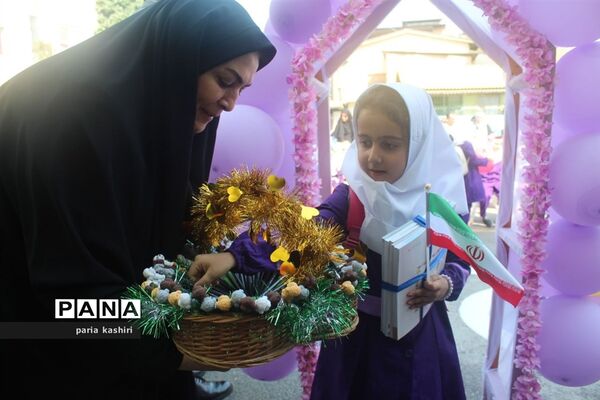 جشن شکوفه‌ها در ساری