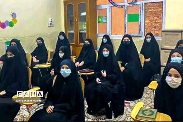 کلاس‌های اوقات فراغت برای بانوان در کانون فرهنگی هنری راوی‌ نور شهرری