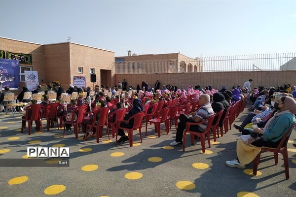 نواختن زنگ شکوفه‌ها در مدرسه خیرساز جم و ممجدی گلدیس شاهین شهر