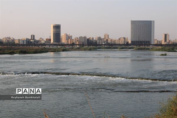 کارون در میزبانی پاییز