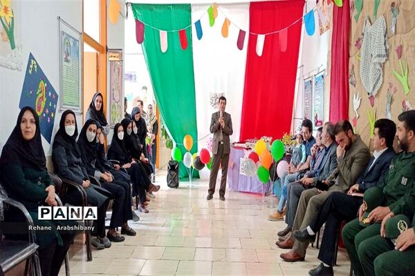 جشن شکوفه‌ها در آباده