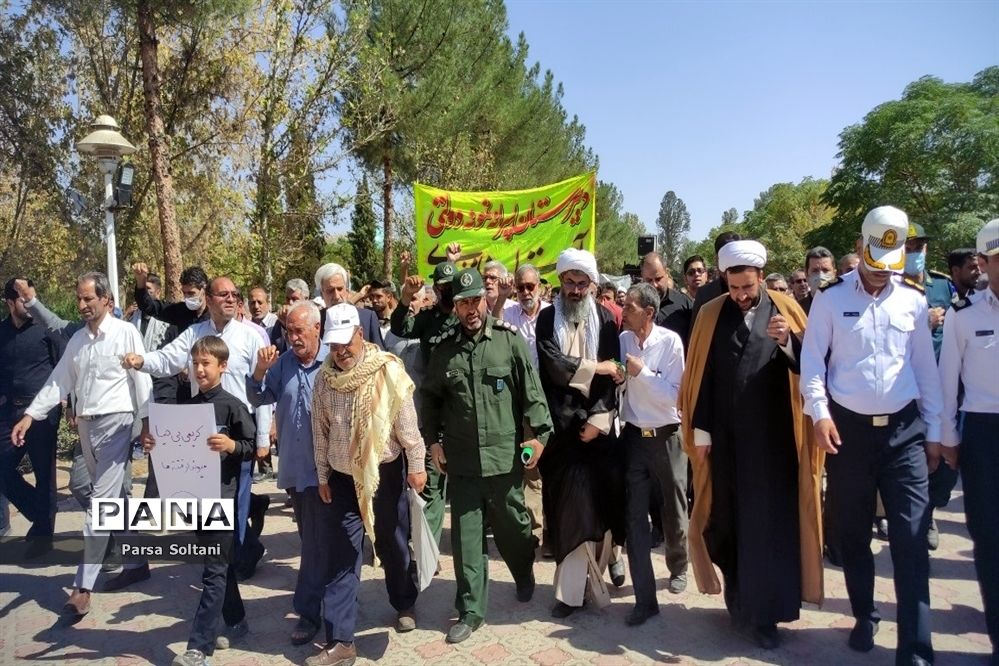 تظاهرات مردم کاشمر در محکومیت اشرار و فتنه‌گران