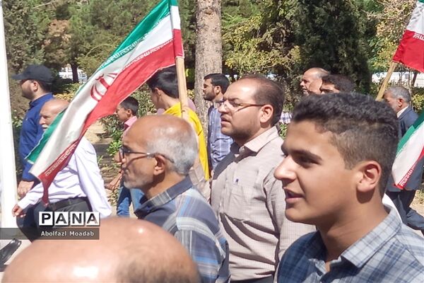 تظاهرات مردم کاشمر در محکومیت اشرار و فتنه‌گران