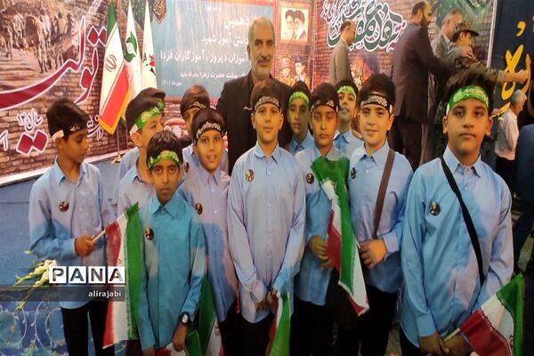 آیین نواختن دوازدهمین زنگ دانش‌آموز شهید در گلزار شهدای بهشت زهرا(س)