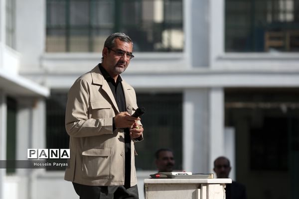 مراسم بازگشایی مدارس در هنرستان پسرانه ماندگار صنعتی تهران