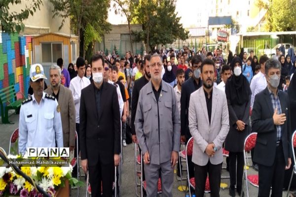 زنگ آغاز سال تحصیلی مدارس استثنایی با حضور شهردار تهران