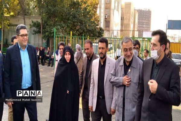 زنگ آغاز سال تحصیلی مدارس استثنایی با حضور شهردار تهران