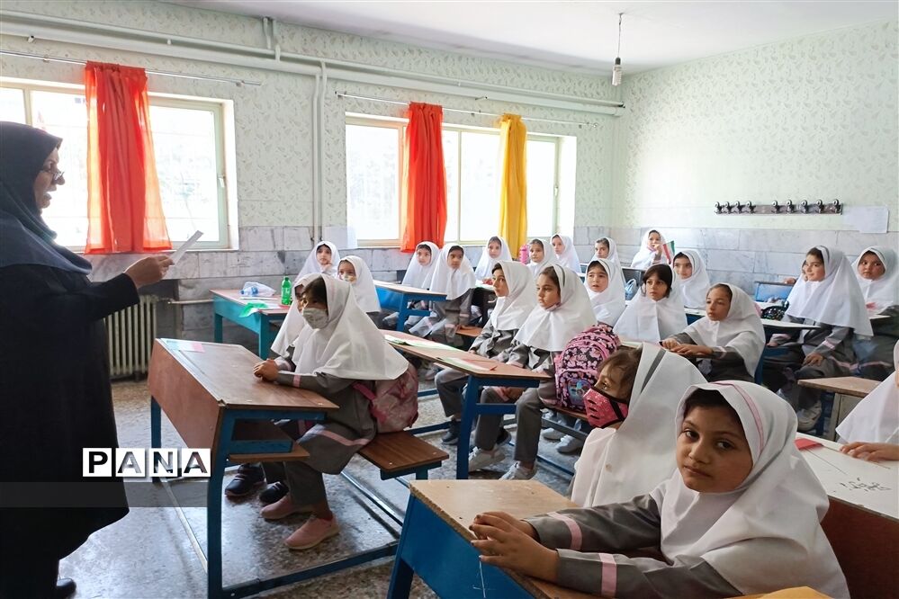 آیین بازگشایی مدارس و آغاز سال تحصیلی ۱۴۰۲-۱۴۰۱ شهرستان قدس