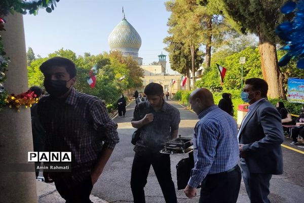 آغاز سال تحصیلی جدید در هنرستان آیت‌الله طالقانی