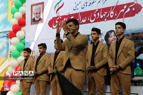 نواختن زنگ شکوفه‌های حسینی در ناحیه 2  اهواز-2