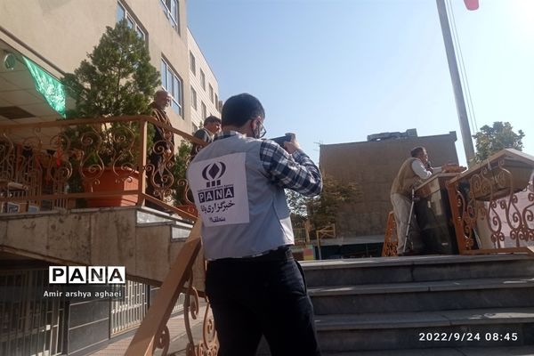 مراسم بازگشایی مدارس در دبیرستان حر بن ریاحی منطقه ۱۳