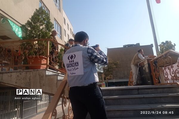 مراسم بازگشایی مدارس در دبیرستان حر بن ریاحی منطقه ۱۳