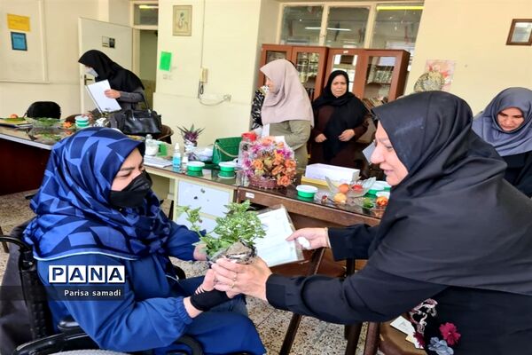 ‌زنگ مهر در دبیرستان زینبیه منطقه ۱۳ با حضور پرشور دانش‌آموزان نواخته شد