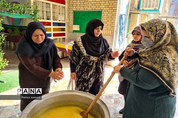 ‌زنگ مهر در دبیرستان زینبیه منطقه ۱۳ با حضور پرشور دانش‌آموزان نواخته شد
