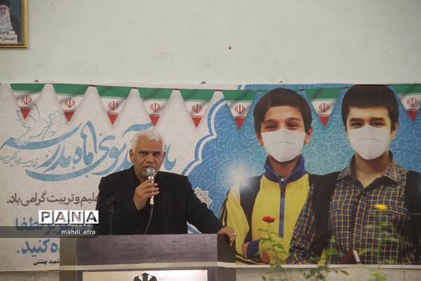 زنگ نمادین بازگشایی مدارس در شهرستان بهبهان