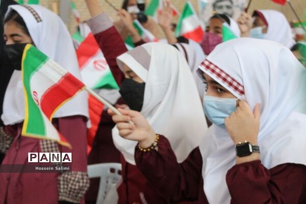 آیین نواختن زنگ بازگشایی مدارس در هرمزگان