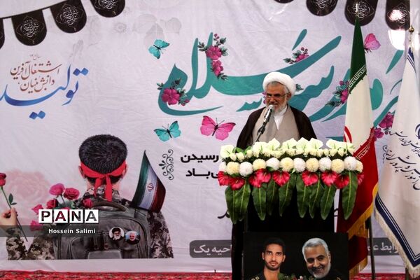 آیین نواختن زنگ بازگشایی مدارس در هرمزگان