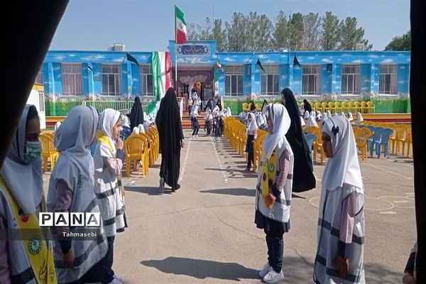 مراسم نمادین بازگشایی مدارس در شهرستان ورزنه-اصفهان