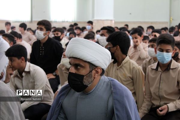 نواختن زنگ نماز در اولین روز بازگشایی مدارس هرمزگان