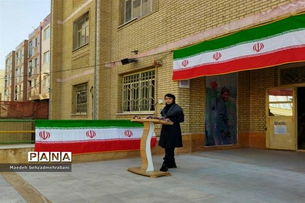 یادبود هفته دفاع مقدس در شهرستان قرچک