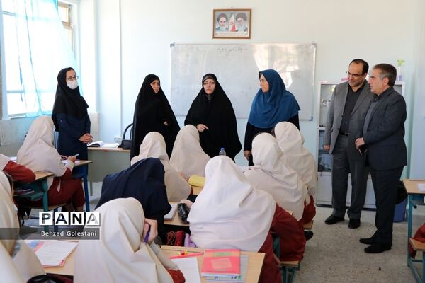بازدید معاون وزیر آموزش و پرورش از مدارس آذربایجان غربی