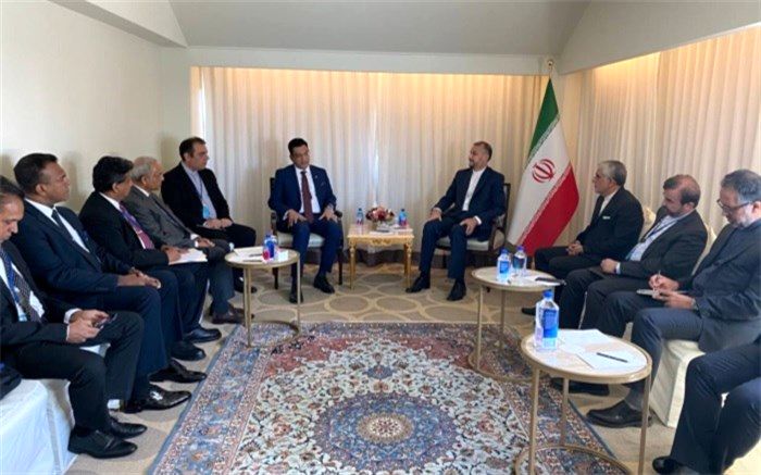 وزرای خارجه ایران و سریلانکا برای افزایش مبادلات تجاری رایزنی کردند