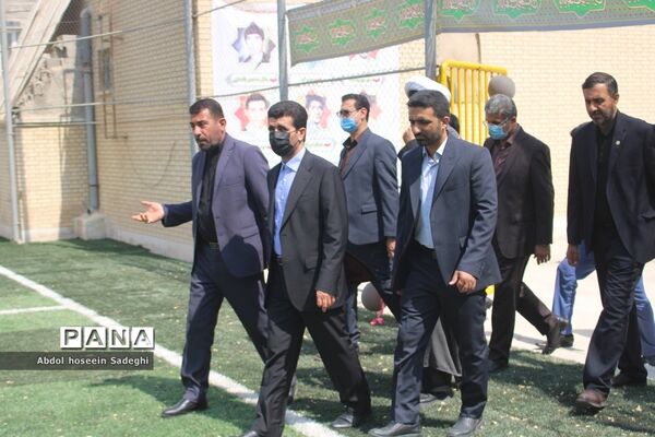 افتتاح زمین چمن دبیرستان دکتر شریعتی  بوشهر