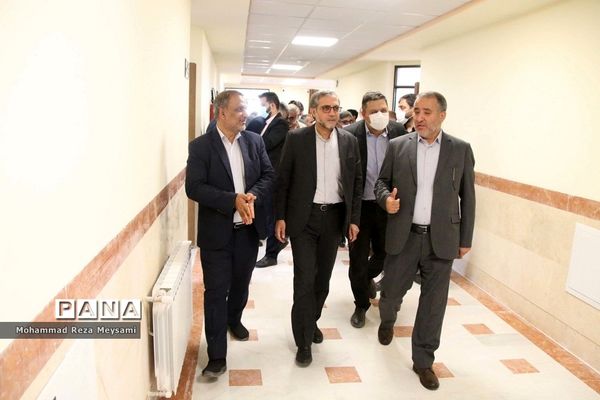 آیین افتتاح دبستان ۶ کلاسه برکت روستای رکن‌آباد شهرستان سمنان