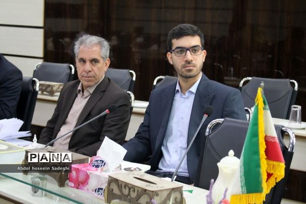 شورای معاونان اداره‌کل آموزش و پرورش استان بوشهر