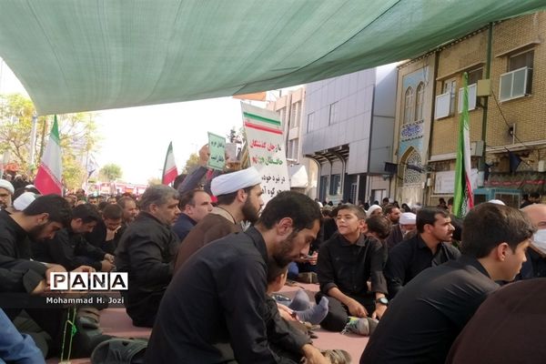 تجمع هیات مذهبی قم در اعتراض به اقدامات شوم هنجارشکنان