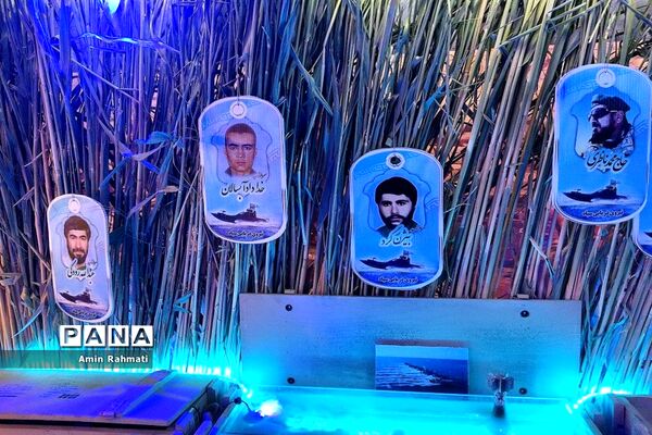 برپایی نمایشگاه دستاوردهای دفاع مقدس در شیراز