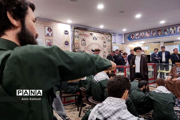 برپایی نمایشگاه دستاوردهای دفاع مقدس در شیراز
