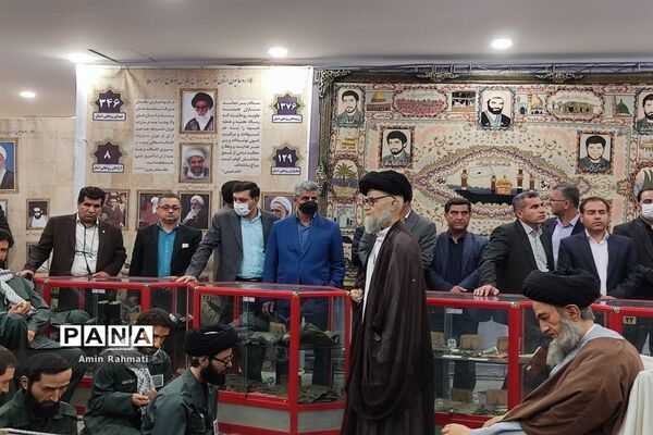 برپایی نمایشگاه دستاوردهای دفاع مقدس در شیراز