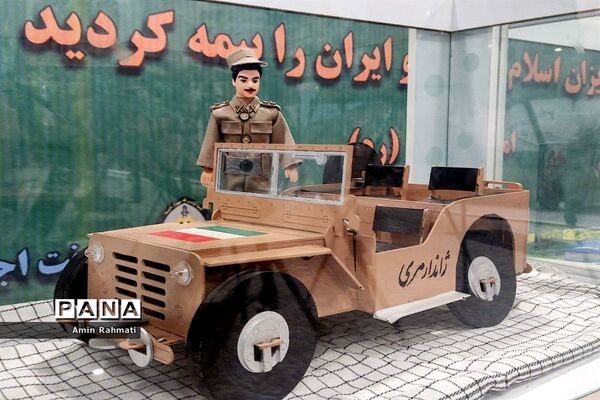 برپایی نمایشگاه دستاوردهای دفاع مقدس در شیراز