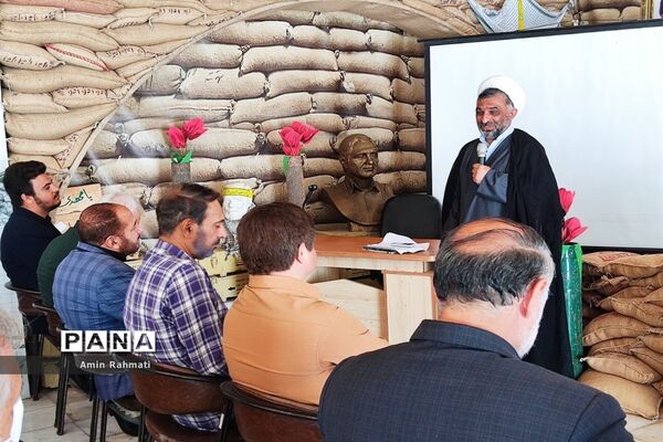 برپایی نمایشگاه دستاوردهای دفاع مقدس در شیراز