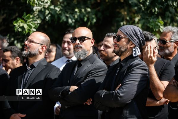 مراسم تشییع و خاکسپاری امین تارخ