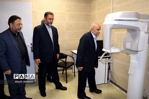 بهره‌برداری از دستگاه رادیولوژی بخش دندان‌پزشکی OPG در درمانگاه فرهنگیان منطقه ۱۴