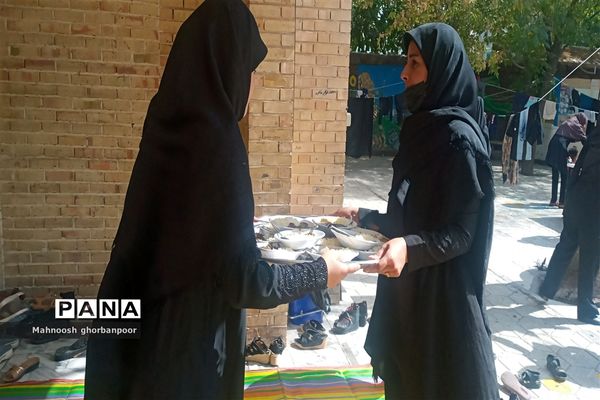 پذیرایی از زوار امام رضا علیه السلام