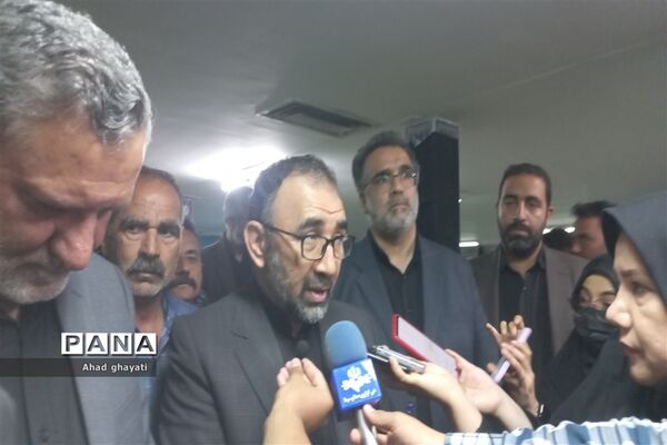 بازدید ازمدارس طرح گام‌های عاشقی توسط معاون اجرایی ریاست جمهوری