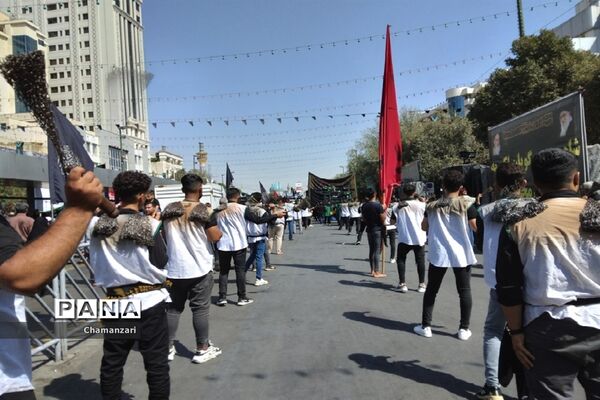 بزرگترین اجتماع دوست‌داران امام رضا(ع) در مشهد