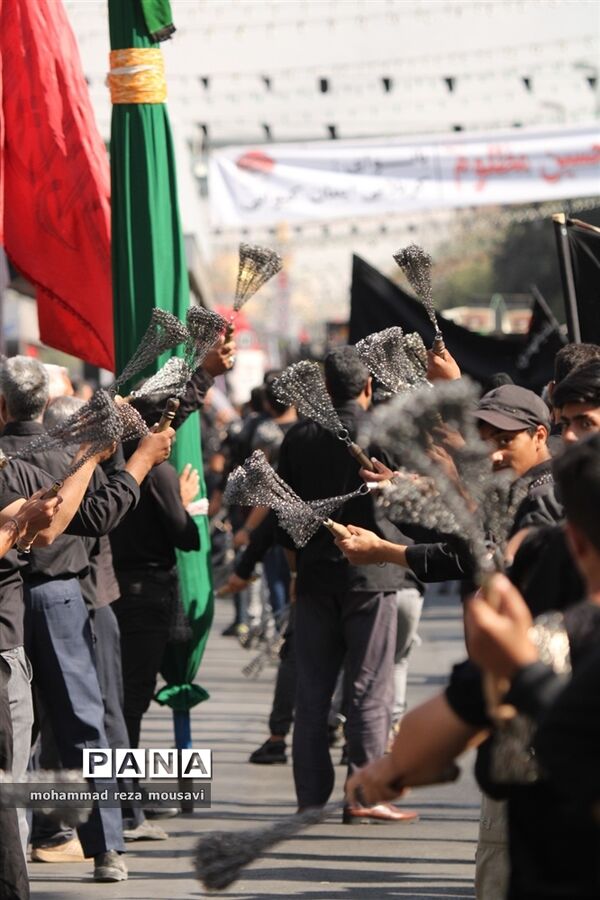 عزاداری روز شهادت امام رضا (ع) در مشهد