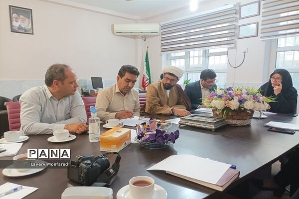 نشست هماهنگی برگزاری مراسم نمادین شور عاطفه‌ها
