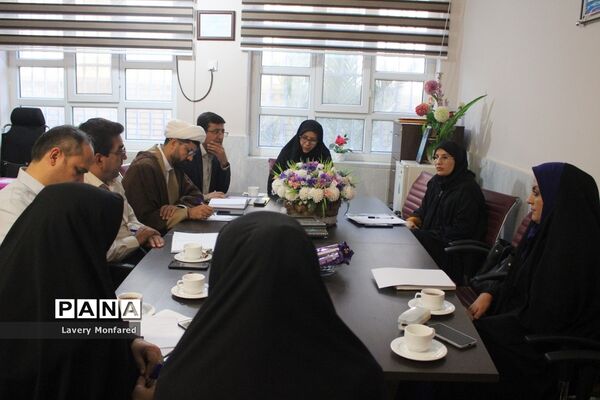 نشست هماهنگی برگزاری مراسم نمادین شور عاطفه‌ها