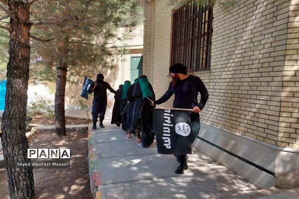 برگزاری اولین یادواره شهدای مدافع حرم در اقلید-استان فارس
