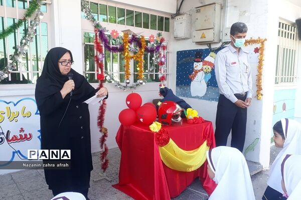 گرامیداشت روز آتش‌نشانی و ایمنی  در مدرسه حضرت زهرا(س) رودهن
